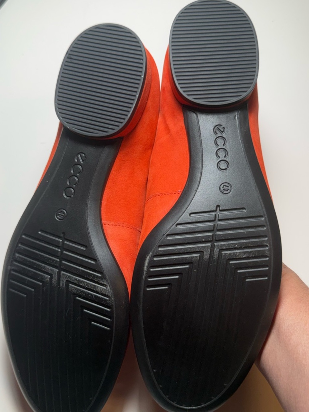 Ecco Women’s Orange Suede Ballet Flats - Picture 7 of 7